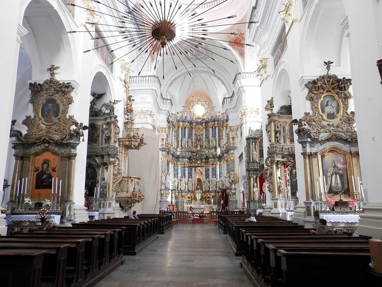 Фарный костел. Фото: Fczarnowski, CC BY-SA 4.0 https://creativecommons.org/licenses/by-sa/4.0, через Викисклад