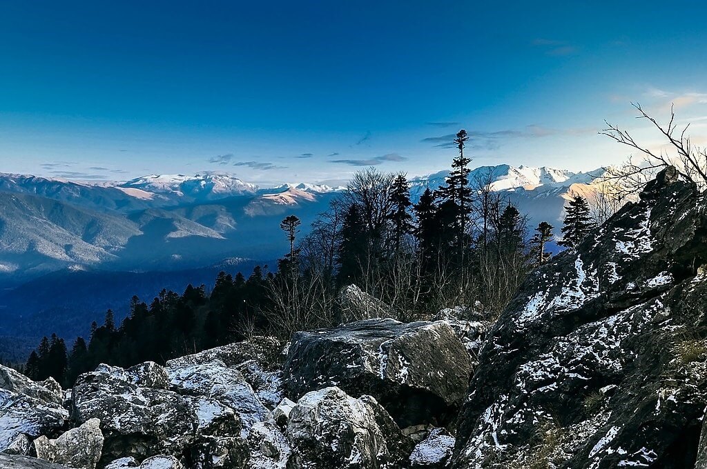Каменное море. Фото: Aksolot01, CC BY-SA 4.0 https://creativecommons.org/licenses/by-sa/4.0, via Wikimedia Commons    