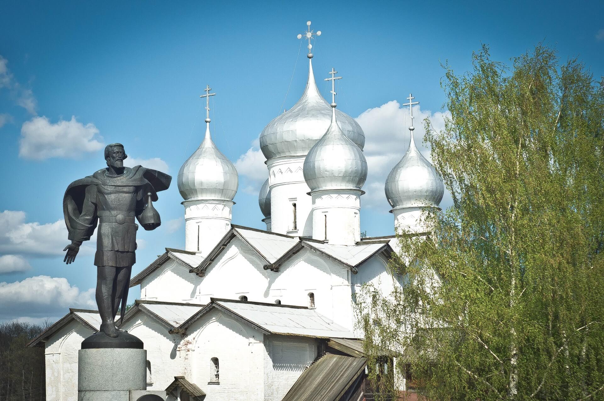 Церковь Бориса и Глеба в Плотниках (на Торговой стороне). Варвара Каминская, CC BY-SA 4.0 https://creativecommons.org/licenses/by-sa/4.0, via Wikimedia Commons